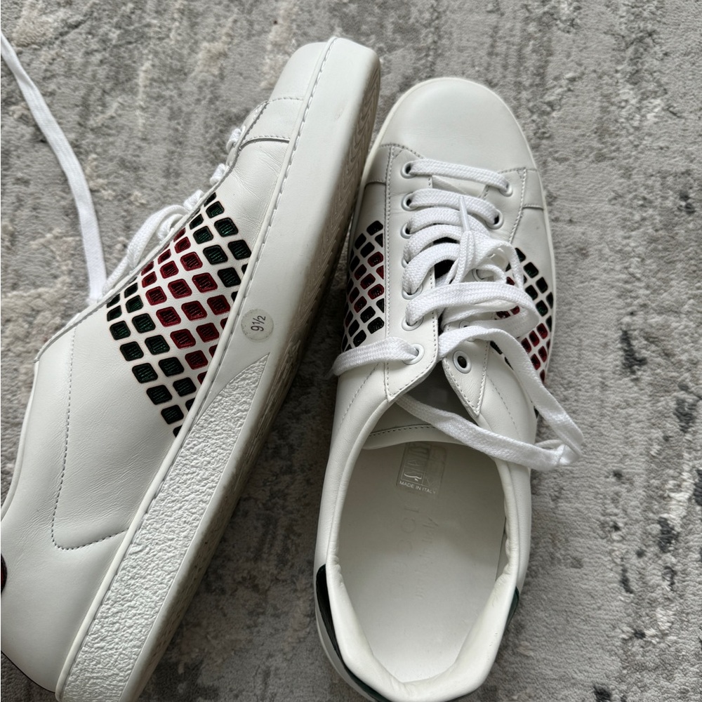 2017 Men’s Gucci Sneakers 9.5 - Picture 6 of 11
